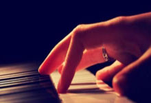 手机虎扑官网：单赛季34球！武磊刷新中超“金靴”纪录.